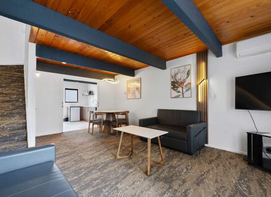 124_Open2view_ID589364-Wylie_Court