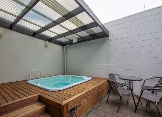 150_Open2view_ID589364-Wylie_Court